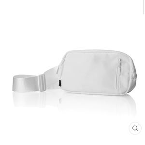 1P Limitless Fanny pack